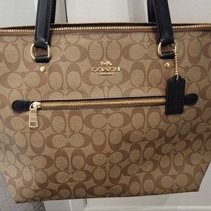 Coach Tote handbag large size